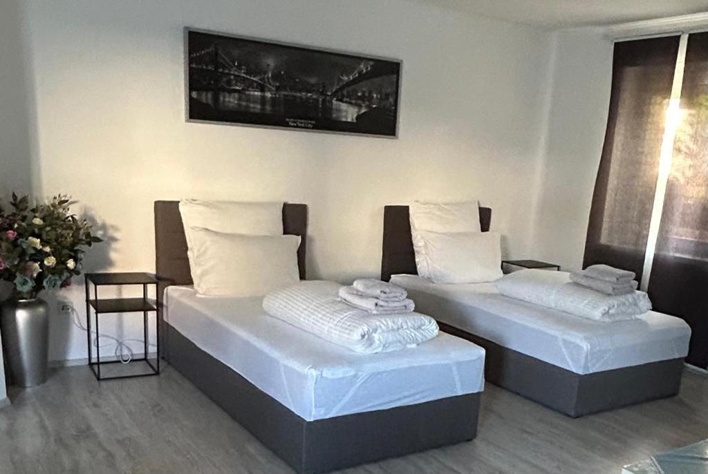 Kassel Lohfelden Neubau Schmidt Apartment Bagian luar foto